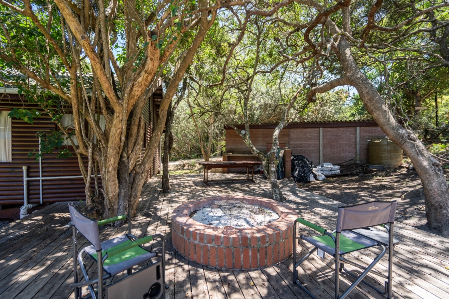 5 Bedroom Property for Sale in Seafield Eastern Cape